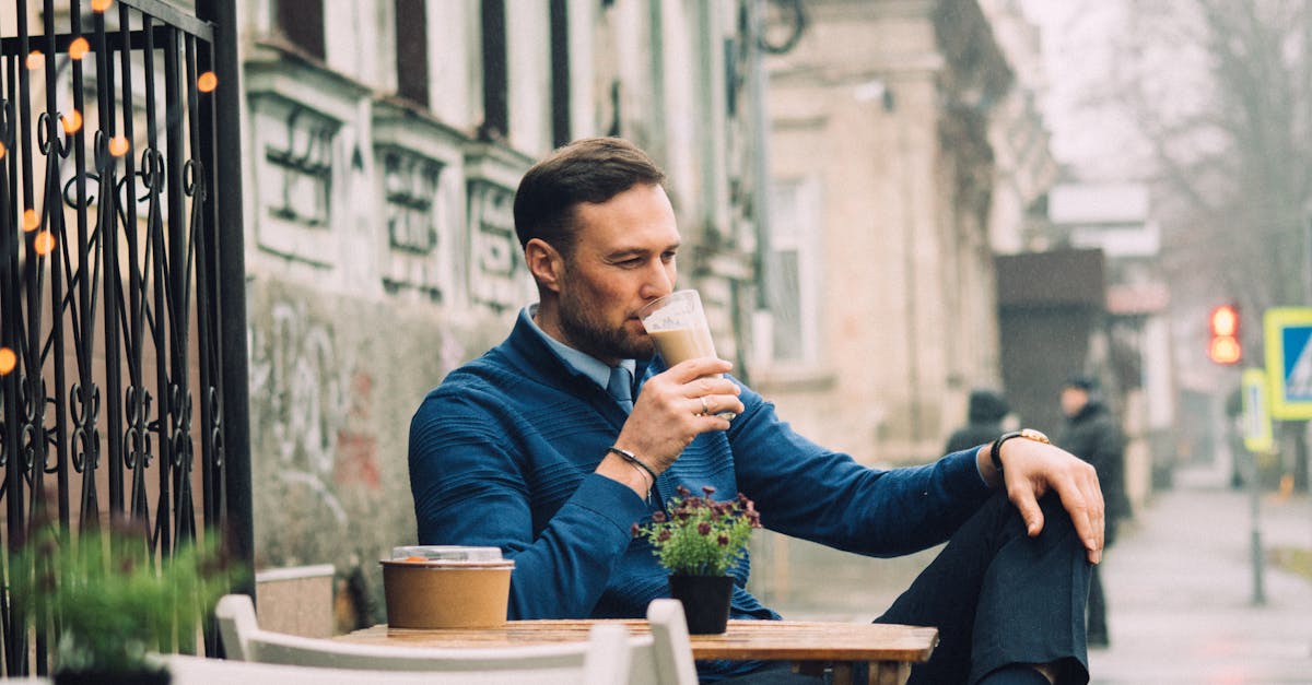 découvrez l' idéal du café avec notre sélection de grains de qualité, des recettes savoureuses et des astuces pour préparer la tasse parfaite. plongez dans l'univers du café et savourez chaque gorgée.