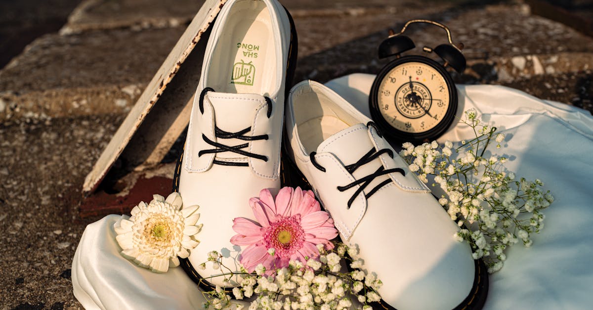 découvrez notre collection de baskets blanches alliant style et confort. parfaites pour toutes les occasions, ces sneakers intemporelles ajoutent une touche tendance à votre garde-robe. optez pour l'élégance décontractée dès aujourd'hui!