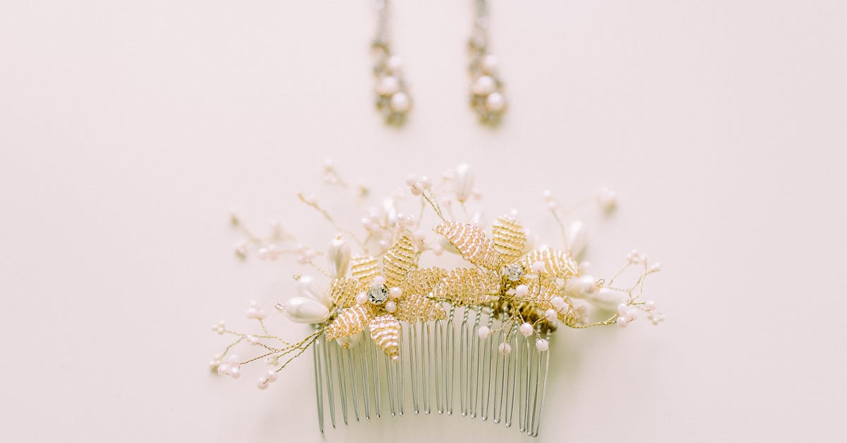 découvrez une large sélection d'accessoires tendance pour compléter votre style. que ce soit pour la mode, la décoration ou le quotidien, trouvez les pièces idéales qui ajouteront une touche unique à votre look et à votre vie.