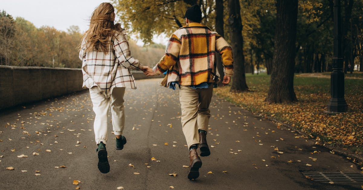 découvrez notre sélection de blazers tendance pour toutes les occasions. styles élégants, coupes modernes et tissus de qualité pour un look chic au quotidien. trouvez le blazer parfait pour votre garde-robe !