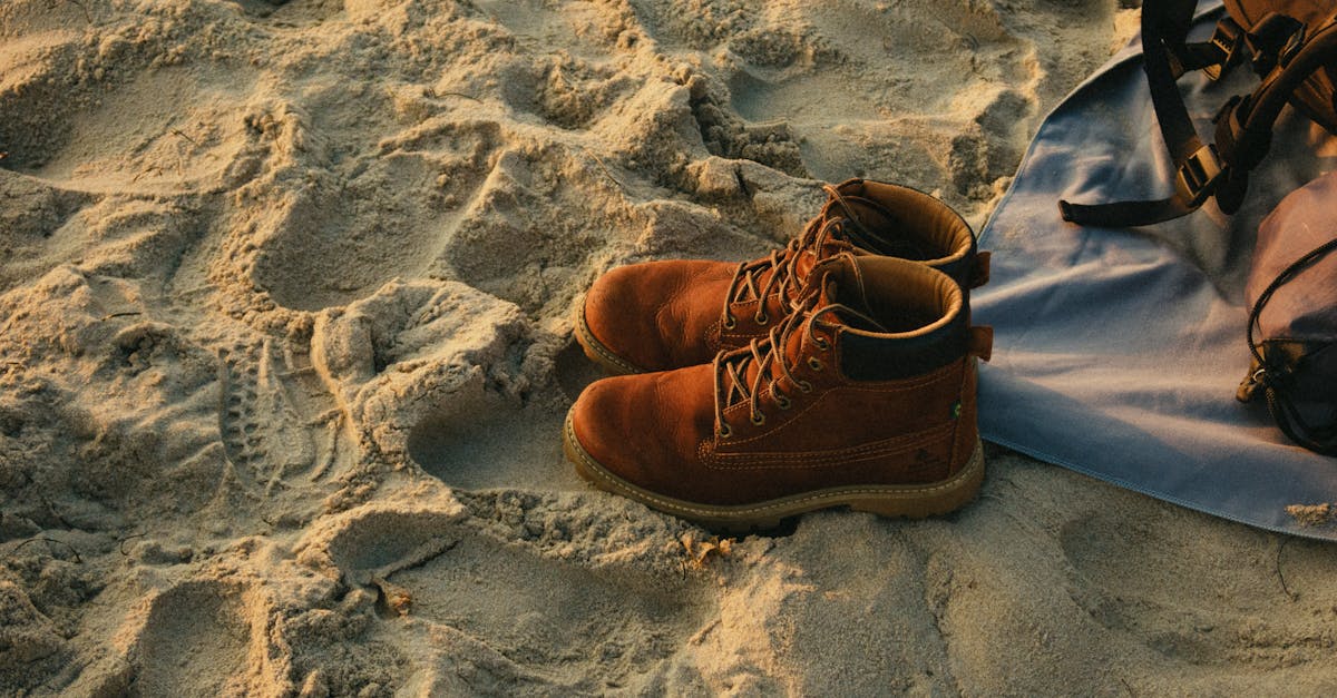 découvrez comment assortir vos chaussures marron avec différents vêtements pour un look élégant et moderne. conseils de style, idées tenues et erreurs à éviter pour bien porter des chaussures marron.