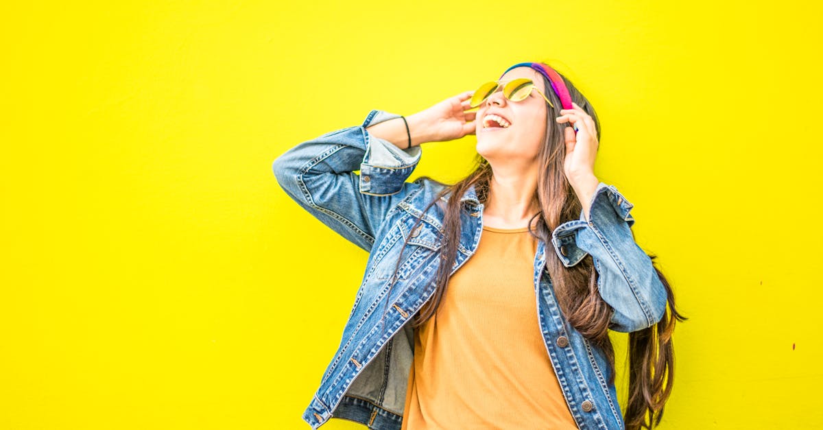 découvrez des idées d’outfits tendance pour chaque occasion, des conseils de style et les dernières inspirations mode pour composer votre tenue parfaite.
