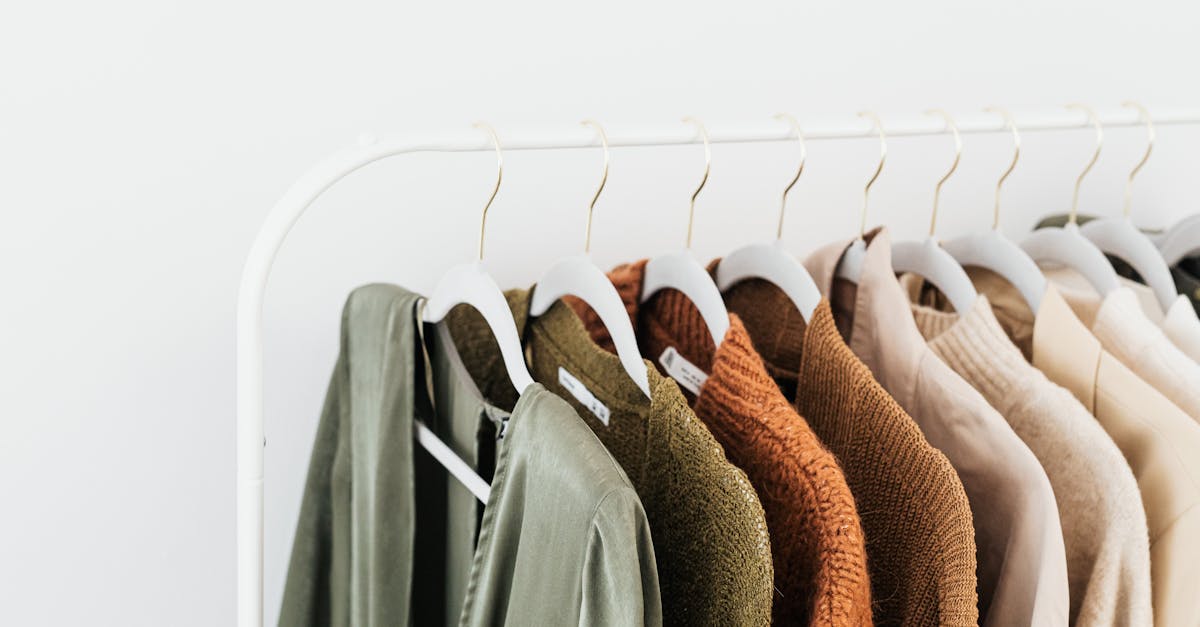 découvrez notre collection de chemises prêtes à porter (rtw) alliant élégance, confort et qualité. des modèles tendance et faciles à assortir pour toutes les occasions. livraison rapide.