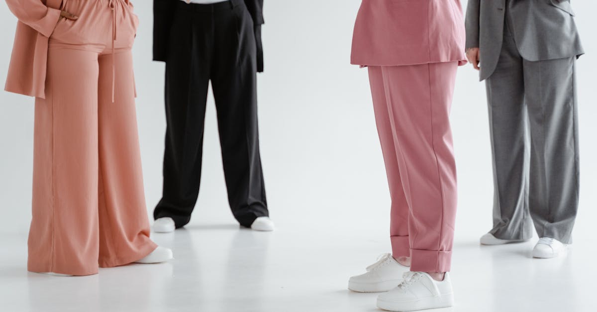 découvrez le style smart casual : l’alliance parfaite entre élégance et décontraction. conseils, inspirations et astuces pour adopter un look chic et tendance en toutes circonstances.