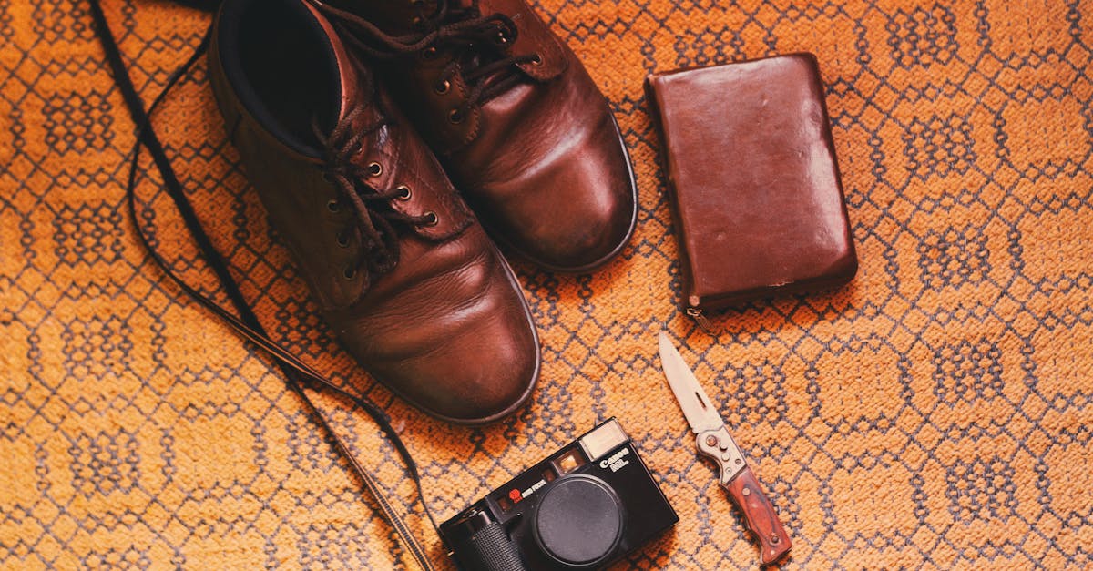 découvrez notre sélection de lacets de chaussures de qualité, disponibles en différentes couleurs et tailles, parfaits pour personnaliser et entretenir vos chaussures au quotidien.
