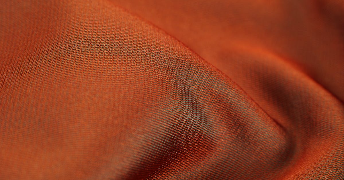 découvrez tout sur la soie : son origine, ses caractéristiques, sa fabrication et ses utilisations dans la mode et la décoration. profitez de conseils pour entretenir la soie et choisir les meilleurs produits en soie.