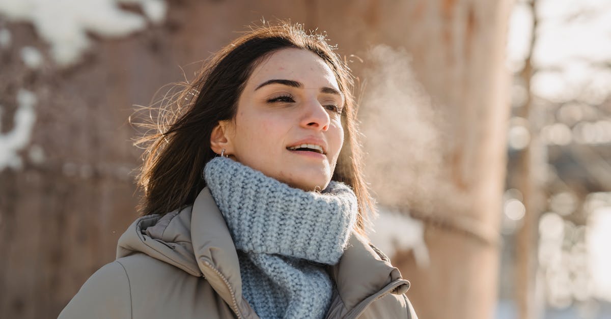 découvrez les différents styles de sweaters pour un look tendance et confortable. explorez nos conseils pour choisir et porter votre sweater selon les occasions et les saisons.
