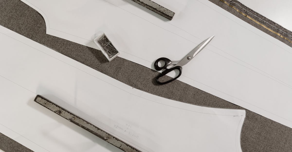 découvrez l'art du tailoring : conseils, tendances et astuces pour un costume sur-mesure, élégant et adapté à votre style. sublimez votre garde-robe avec le savoir-faire du tailoring.