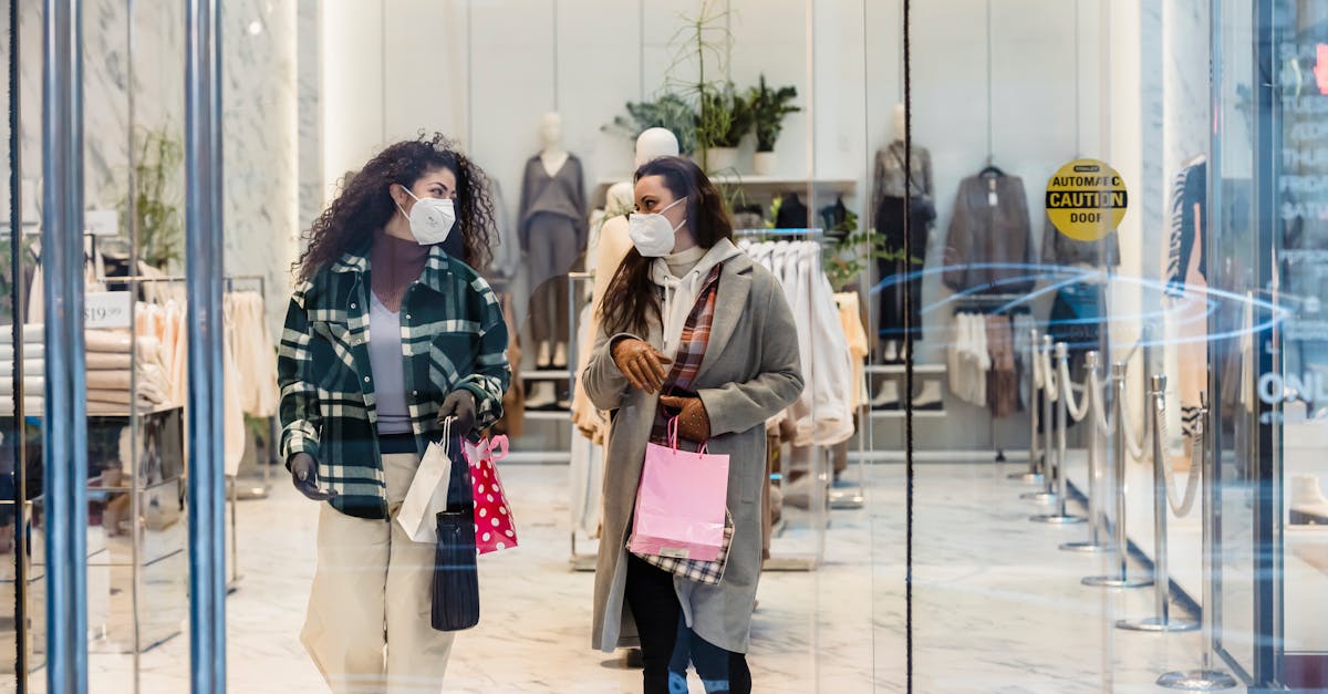 découvrez le cachemire : une laine douce, luxueuse et chaude, idéale pour des vêtements élégants et confortables. apprenez tout sur ses origines, son entretien et ses avantages.