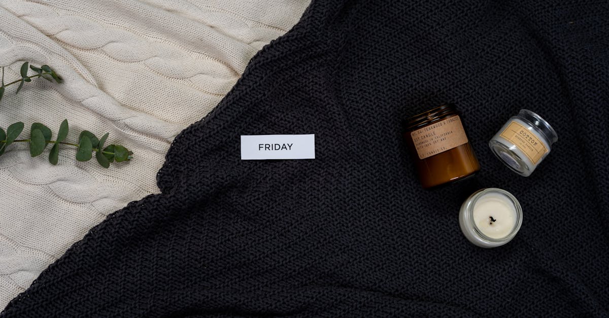 découvrez notre collection de polos en maille, alliant élégance et confort. parfaits pour un look chic et décontracté, nos polos knit se portent en toute occasion. explorez nos modèles tendance et trouvez votre style dès maintenant !