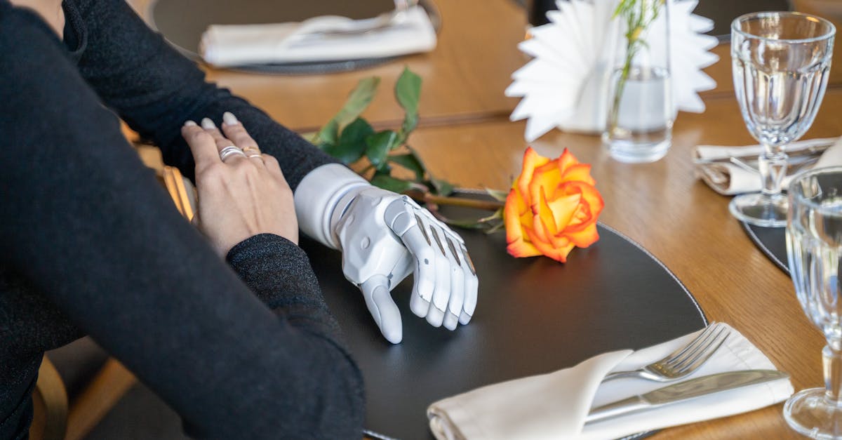 découvrez les bonnes manières à table : conseils, règles d'étiquette et astuces pour adopter un comportement irréprochable lors de vos repas en famille, entre amis ou au restaurant.