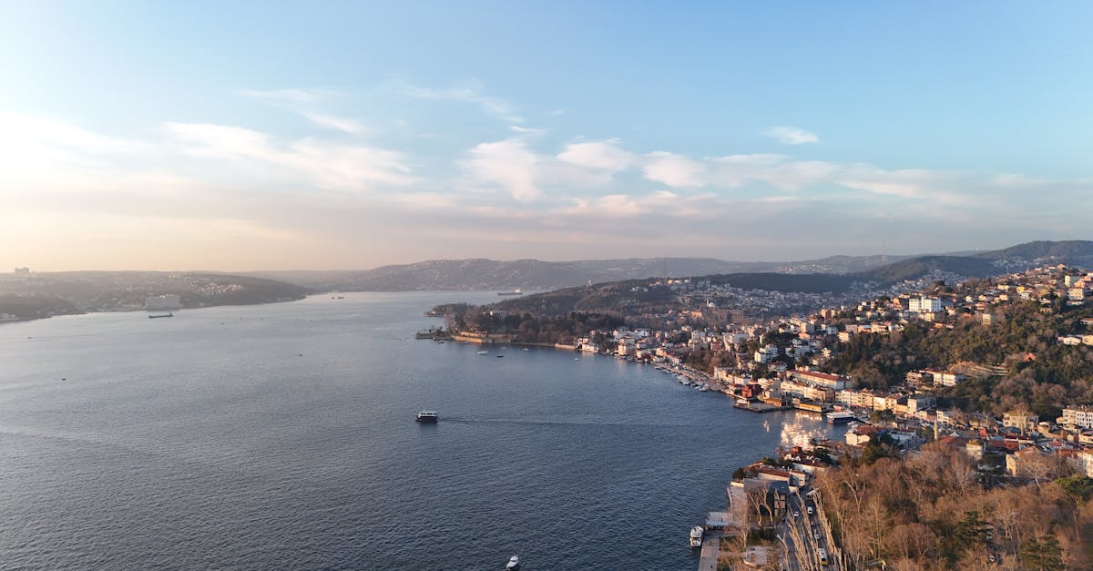 explorez les connexions continentales, un réseau dynamique reliant les cultures, les économies et les innovations à travers le monde.