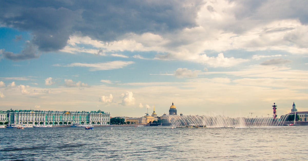 découvrez la vie et la carrière emblématique de paul newman, acteur légendaire, philanthrope engagé et passionné de course automobile.