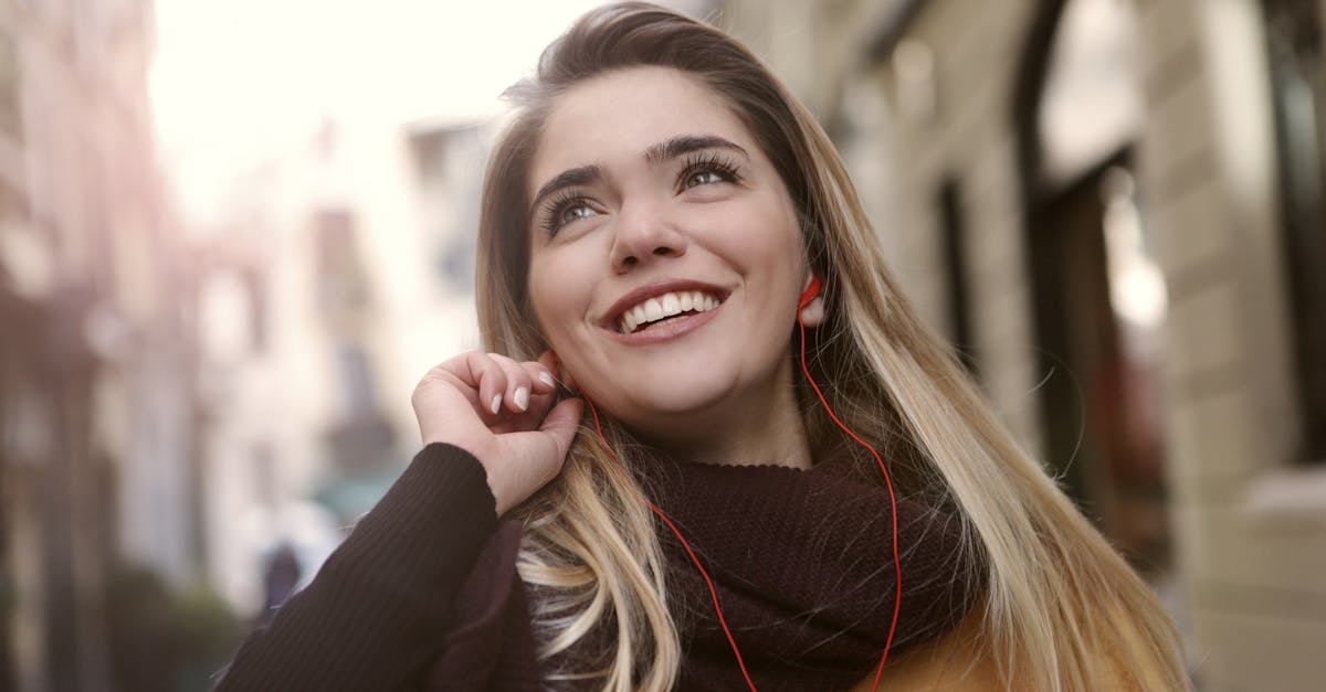 découvrez notre manteau ulster élégant et chaleureux, parfait pour allier style classique et confort lors des journées fraîches.