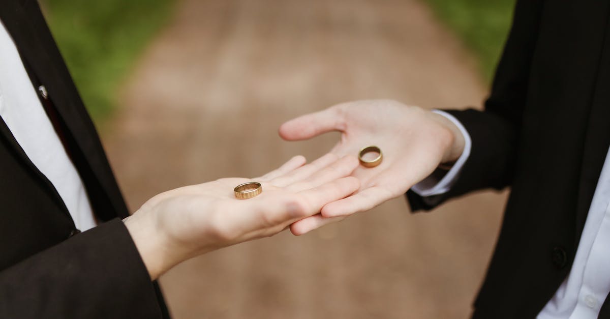 découvrez notre collection de costumes pour hommes polyvalents, alliant élégance et confort pour toutes les occasions.